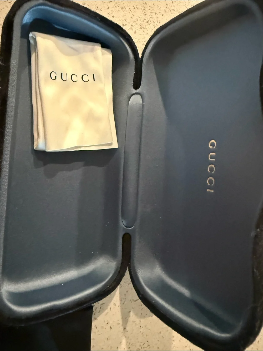 GUCCI Black Gradient Sunglasses with iconic Gucci stripes